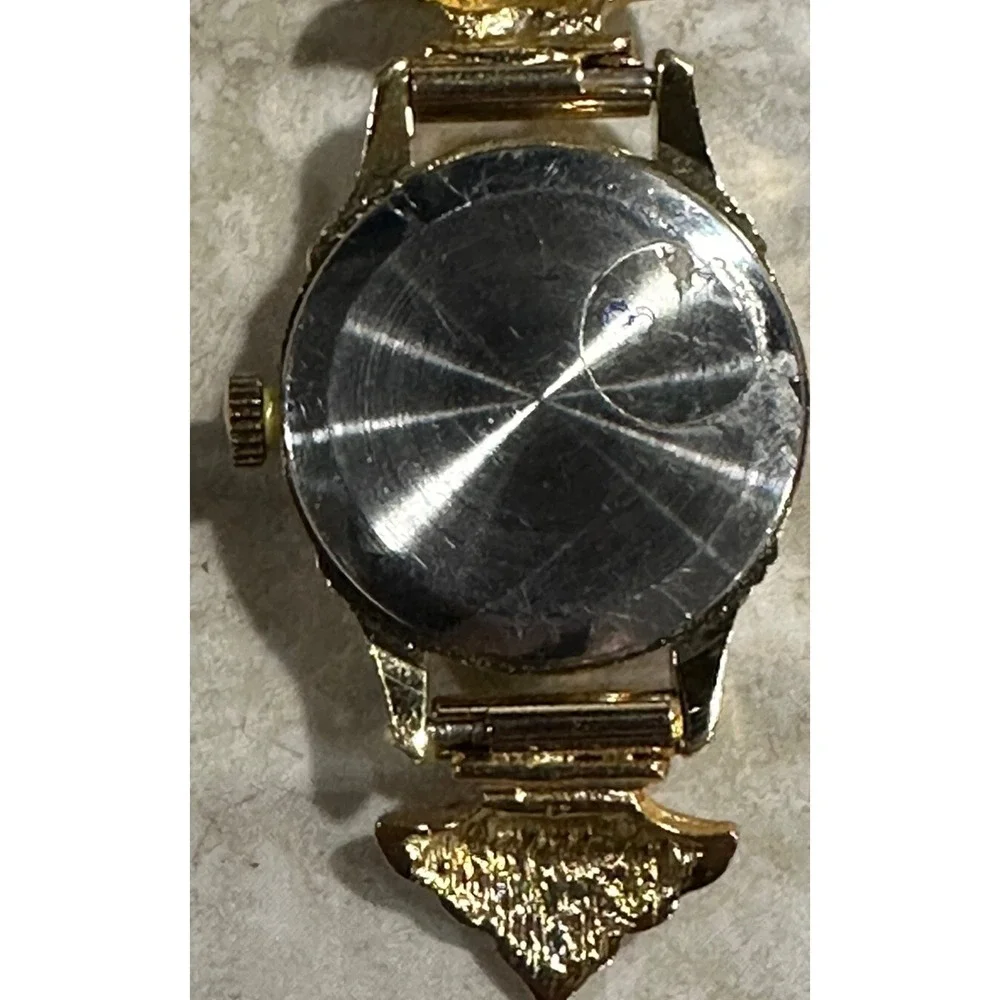 Pedre Women Round‎ Watch Gold Tone Sea Ship Charms Quartz New Battery Vintage
